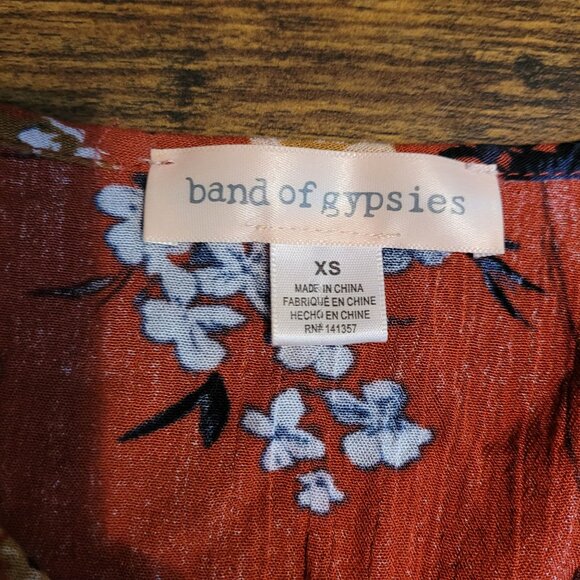 band of gypsies Floral Romper XS Tie Bell Sleeve Pockets Rust Brown Feminine - Picture 4 of 8